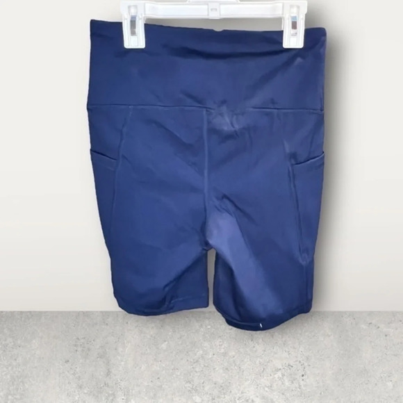 NWOT MEMBERS MARK HIGH RISE BIKE SHORT SIZE MEDIUM IN BLUE - Picture 2 of 6